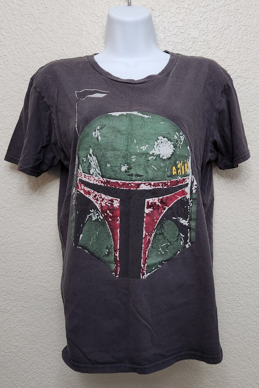 Disney Parks Boba Fett Mandalorian Helmet Distress Graphic Top Medium Star Wars